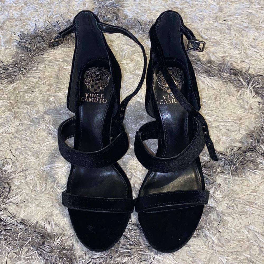 Vince Camuto